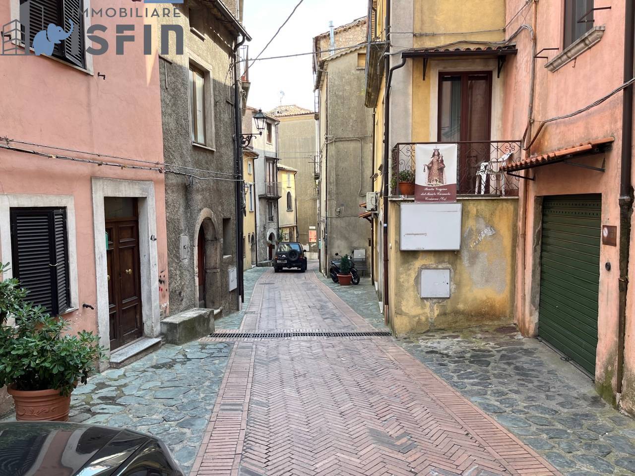 Appartamento in vendita a Cerisano