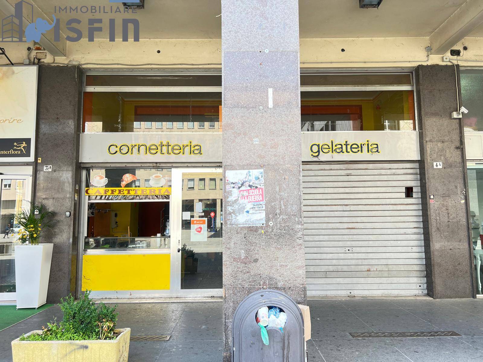 Locale commerciale in vendita a Cosenza, Centro