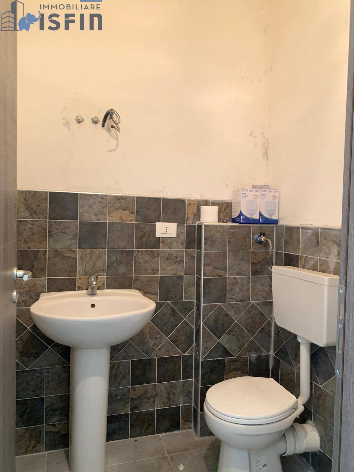 Attivit commerciale in vendita a Mendicino, C.da Pasquali