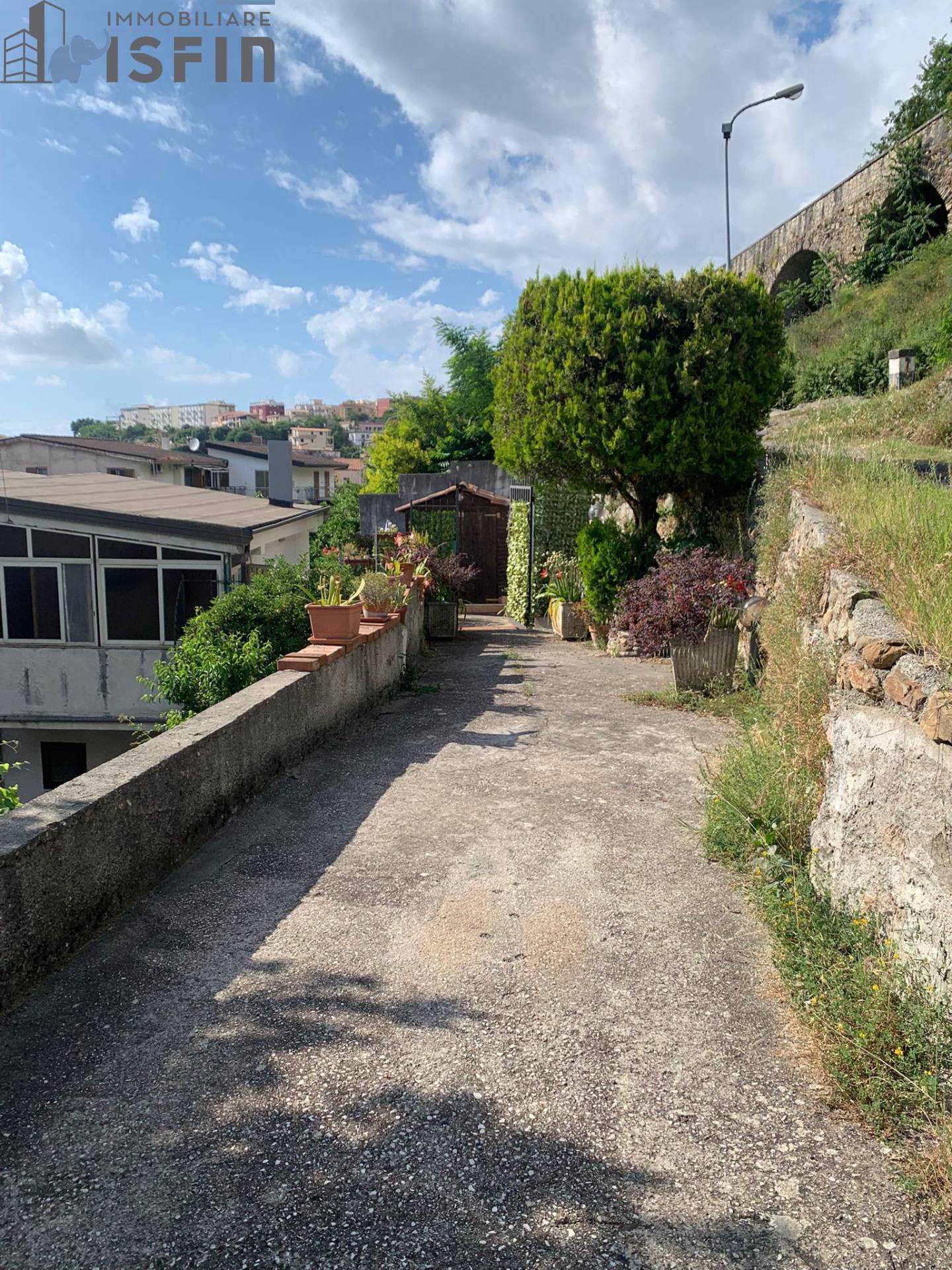 Appartamento in vendita a Paola