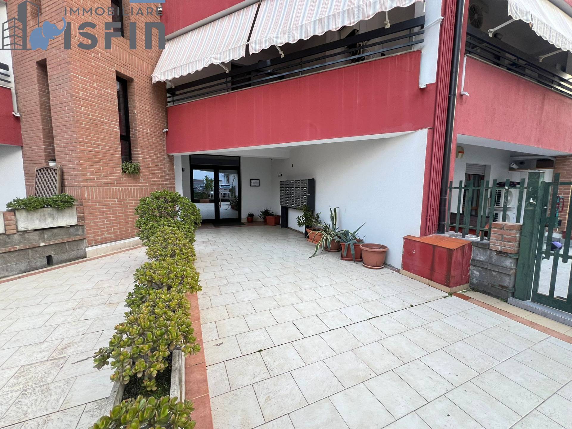 Appartamento in vendita a Cosenza, Centro