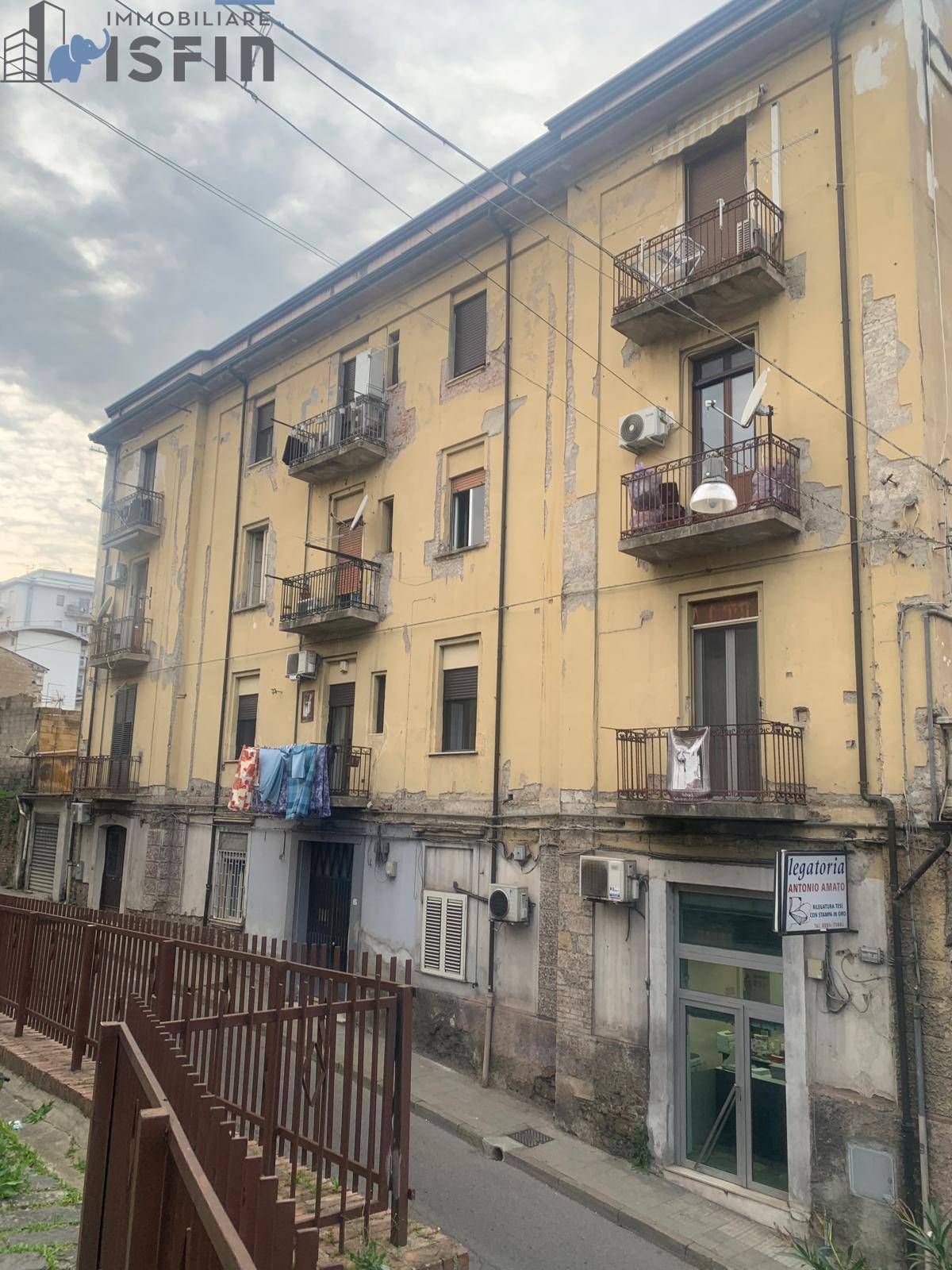 Appartamento da ristrutturare in vendita a Cosenza, Ospedale - Riforma - Pzza Bruzi