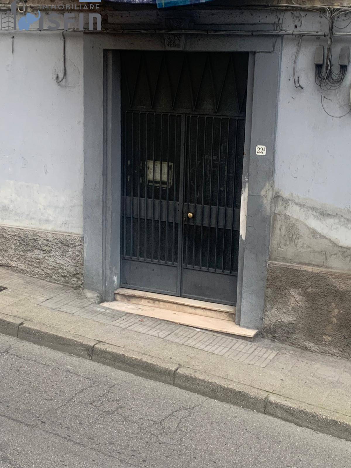 Appartamento da ristrutturare in vendita a Cosenza, Ospedale - Riforma - Pzza Bruzi