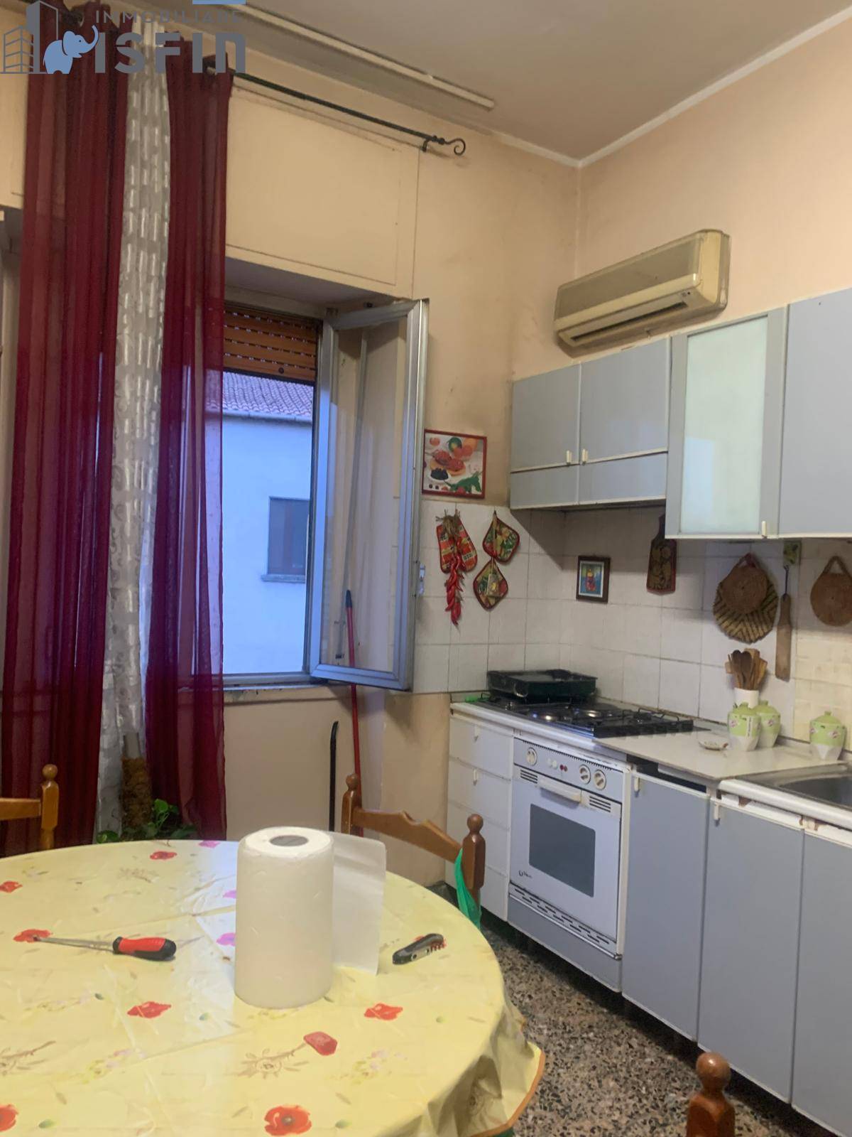 Appartamento da ristrutturare in vendita a Cosenza, Ospedale - Riforma - Pzza Bruzi