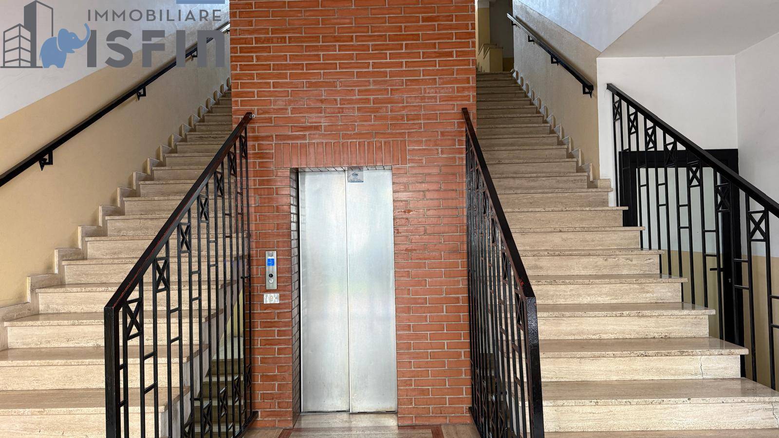 Appartamento in vendita a Cosenza, Centro