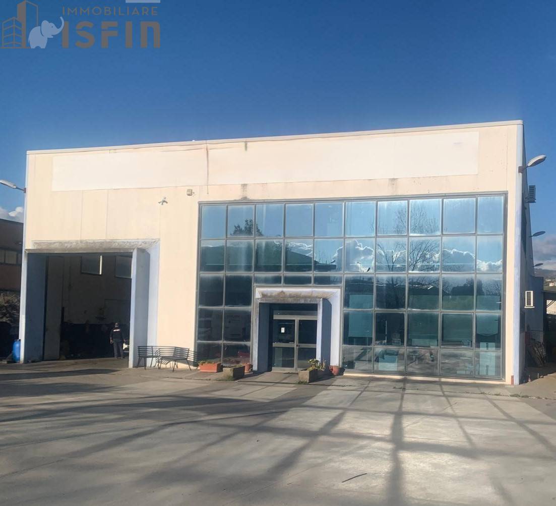 Capannone in vendita a Rende, C.da Lecco