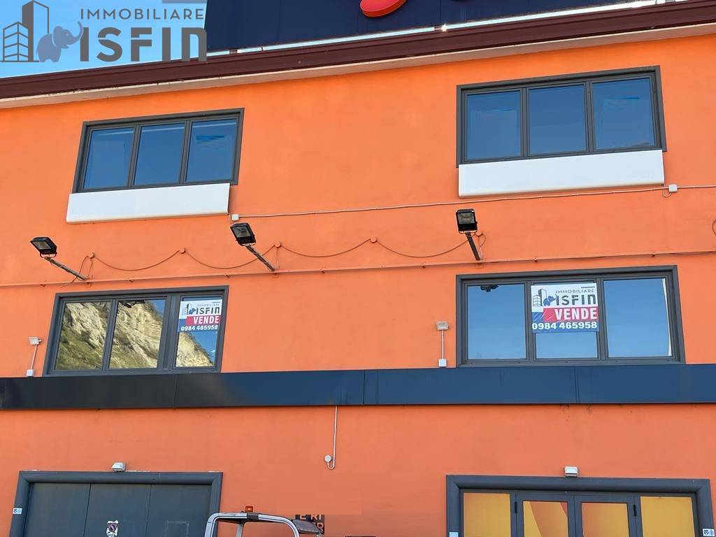 Studio/Ufficio in vendita a Zumpano
