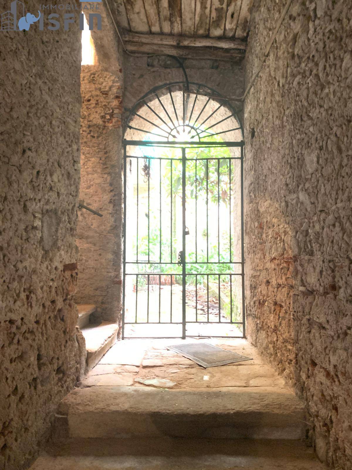 Appartamento in vendita a Cosenza, Centro Storico