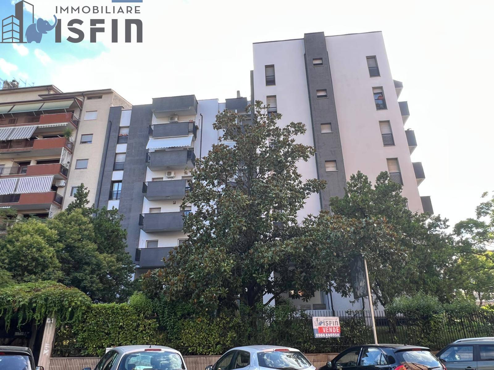 Appartamento in vendita a Cosenza, Centro
