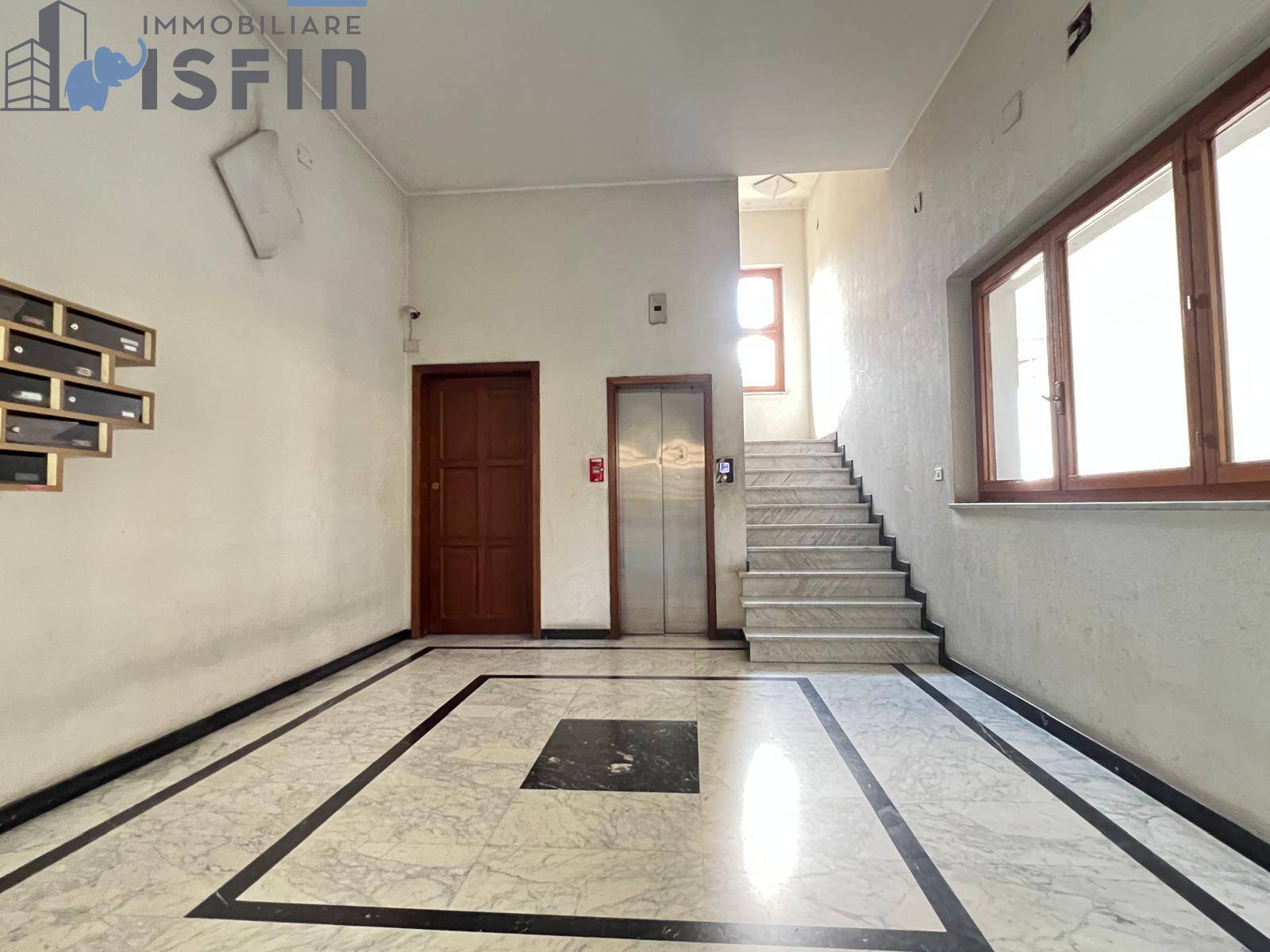 Appartamento in vendita a Cosenza, Centro