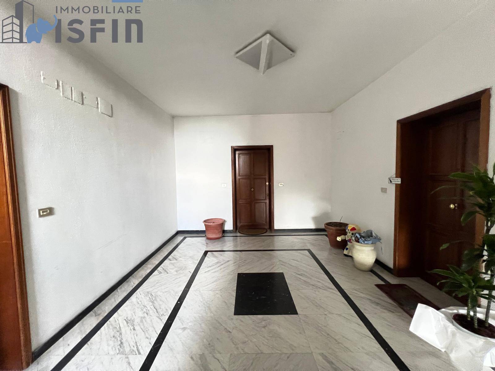 Appartamento in vendita a Cosenza, Centro