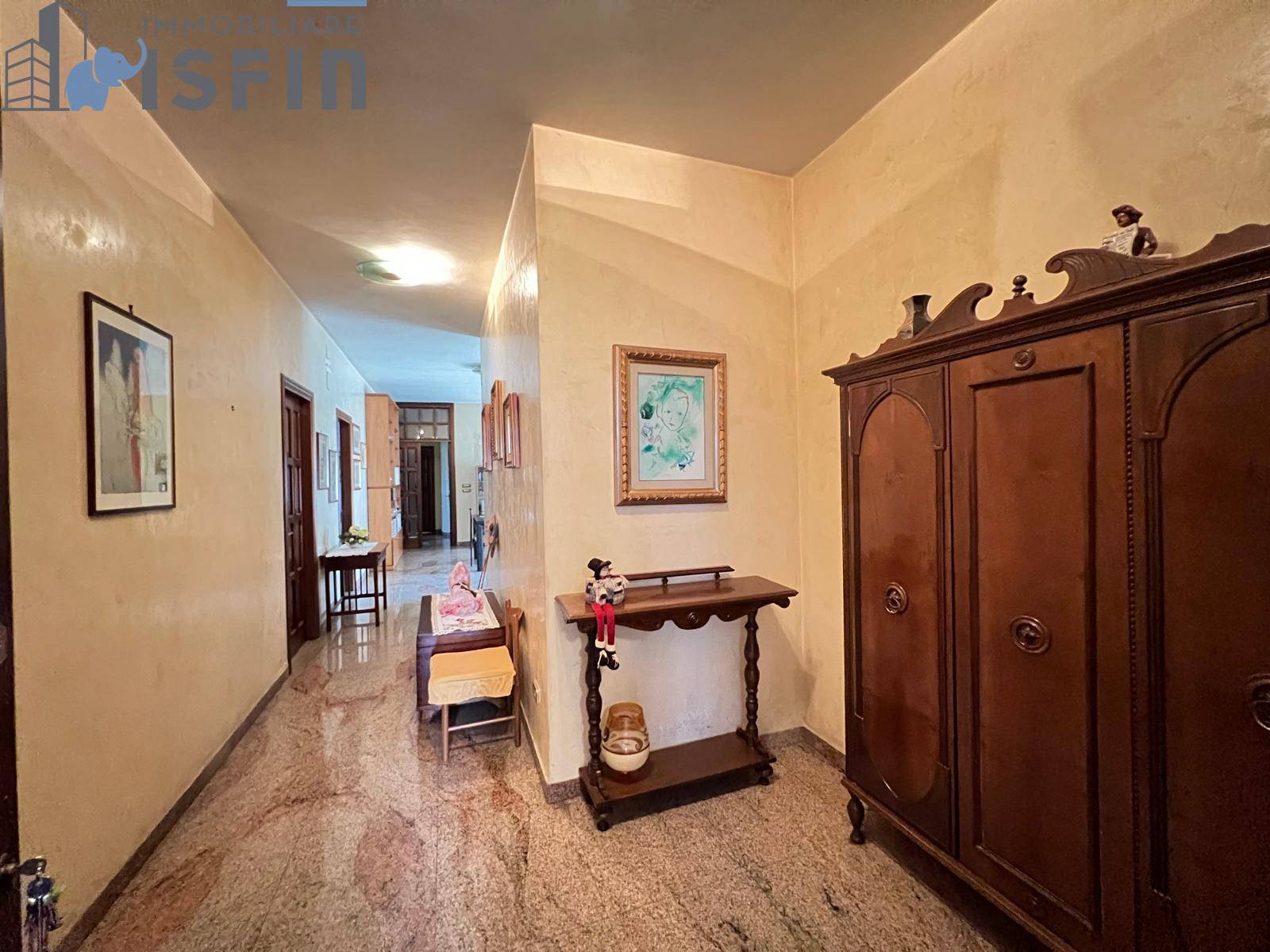 Appartamento in vendita a Cosenza, Centro