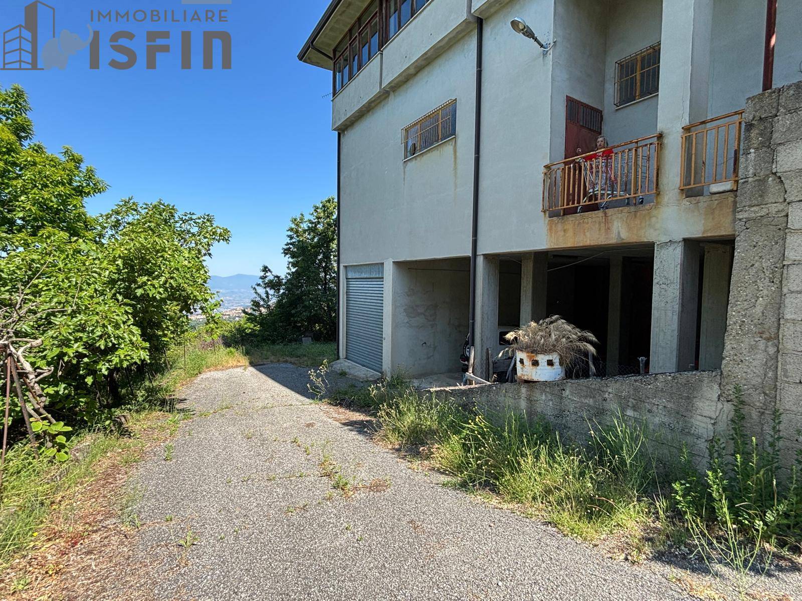Intero fabbricato terra cielo in vendita a Casali del Manco