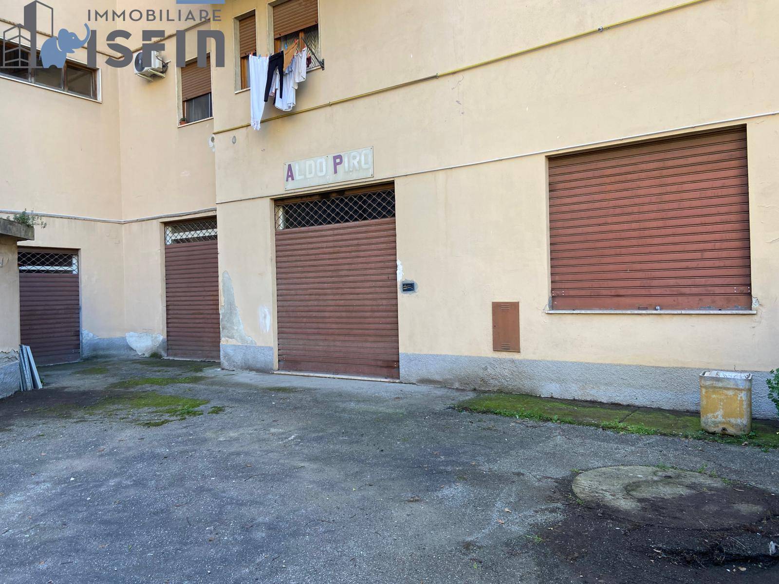 deposito in vendita a Cosenza, Centro