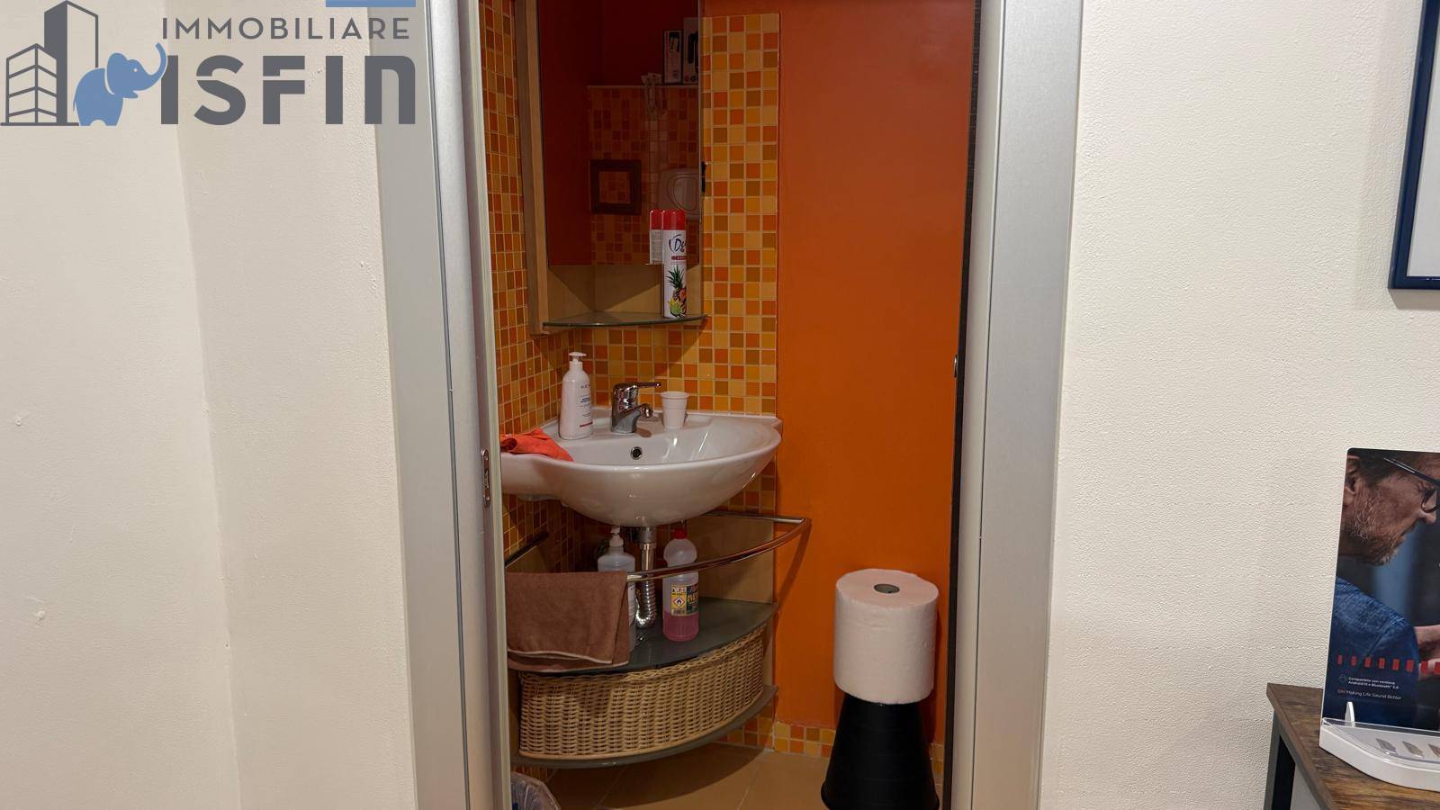 Studio/Ufficio in vendita a Cosenza, Centro