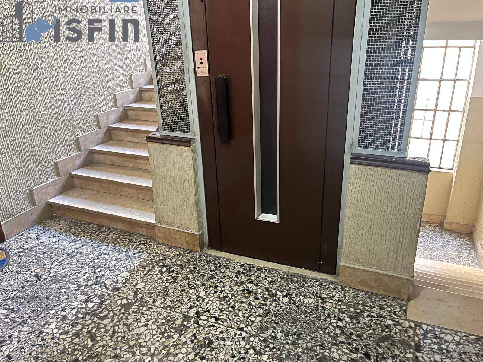 Appartamento in vendita a Cosenza, Centro