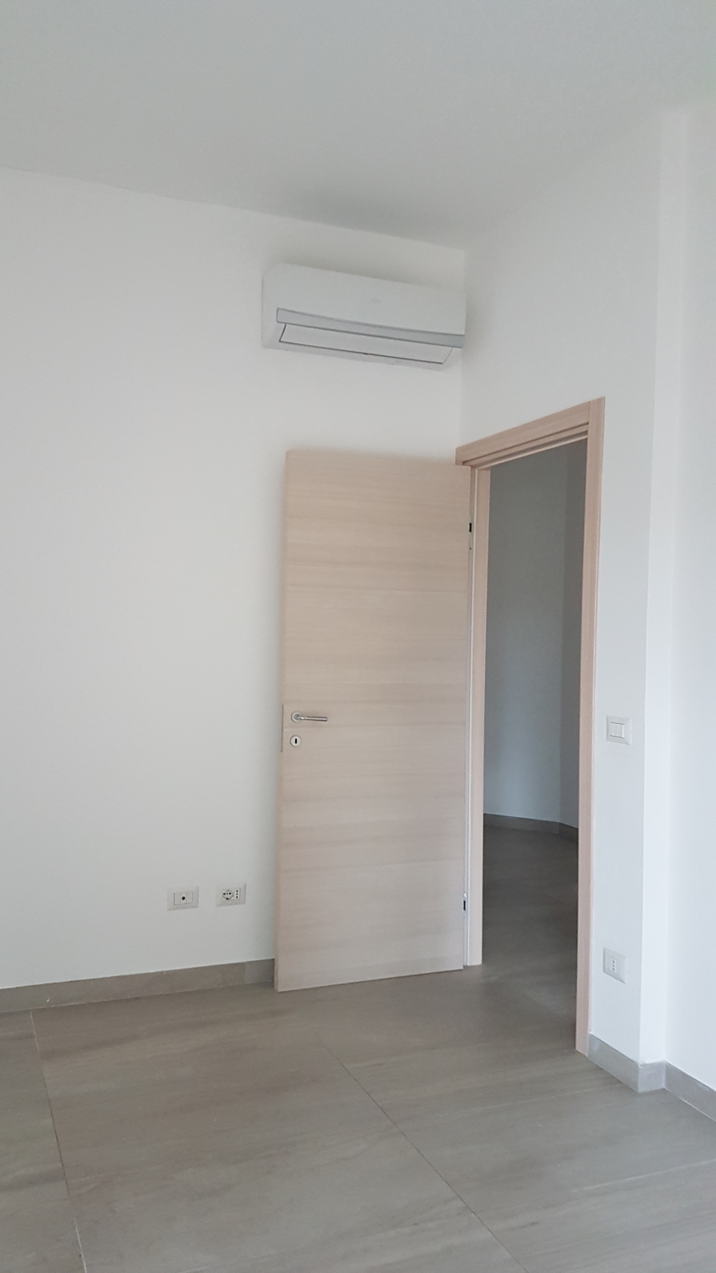 Trilocale classe A+, Siracusa pizzuta scala greca