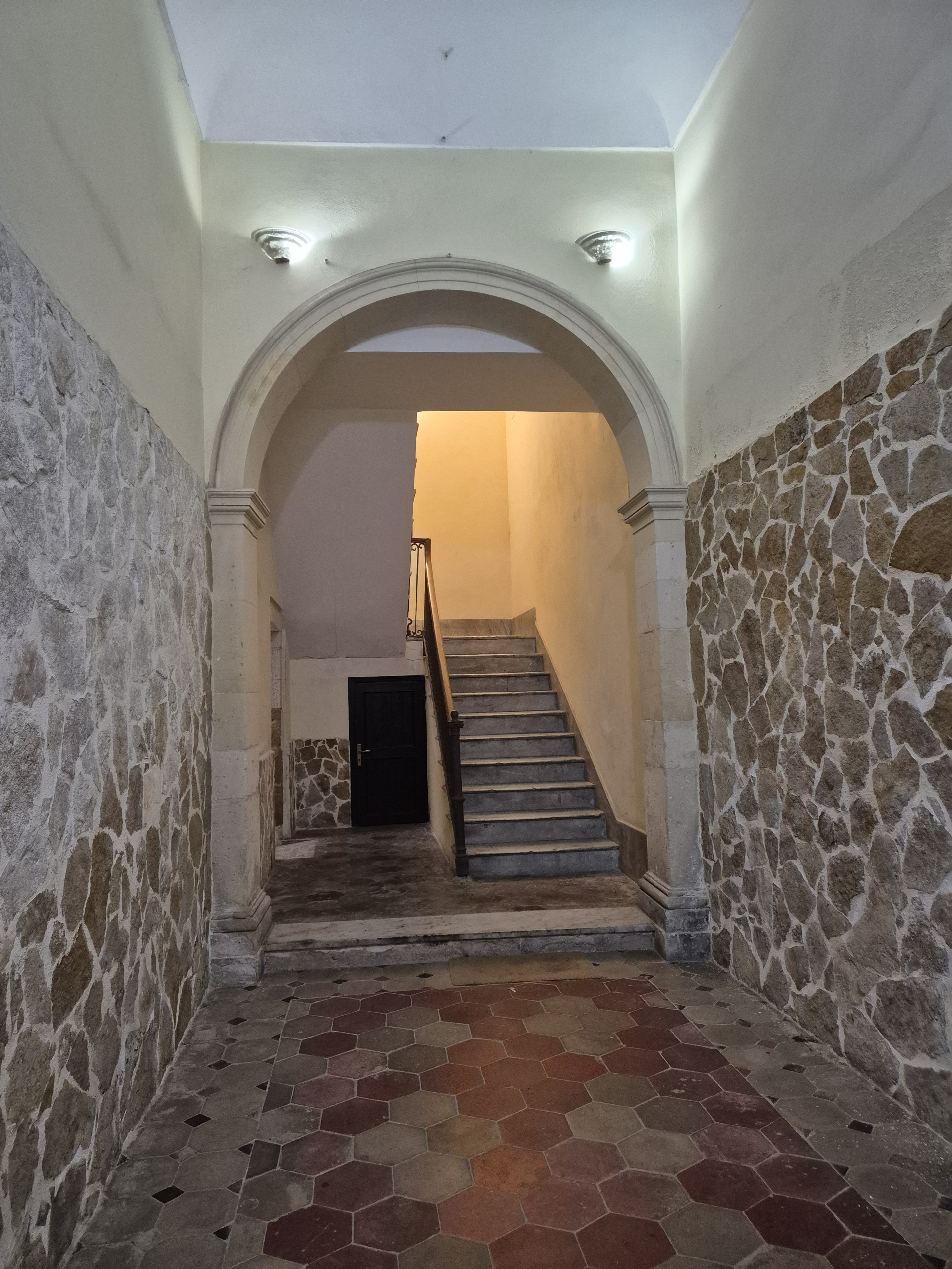 Monolocale ristrutturato a Siracusa