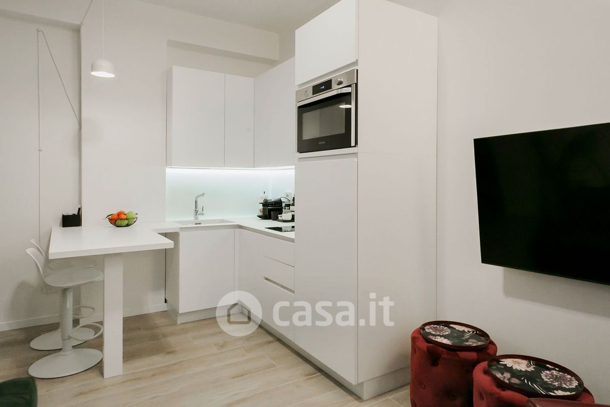 Trilocale arredato in affitto a Roma