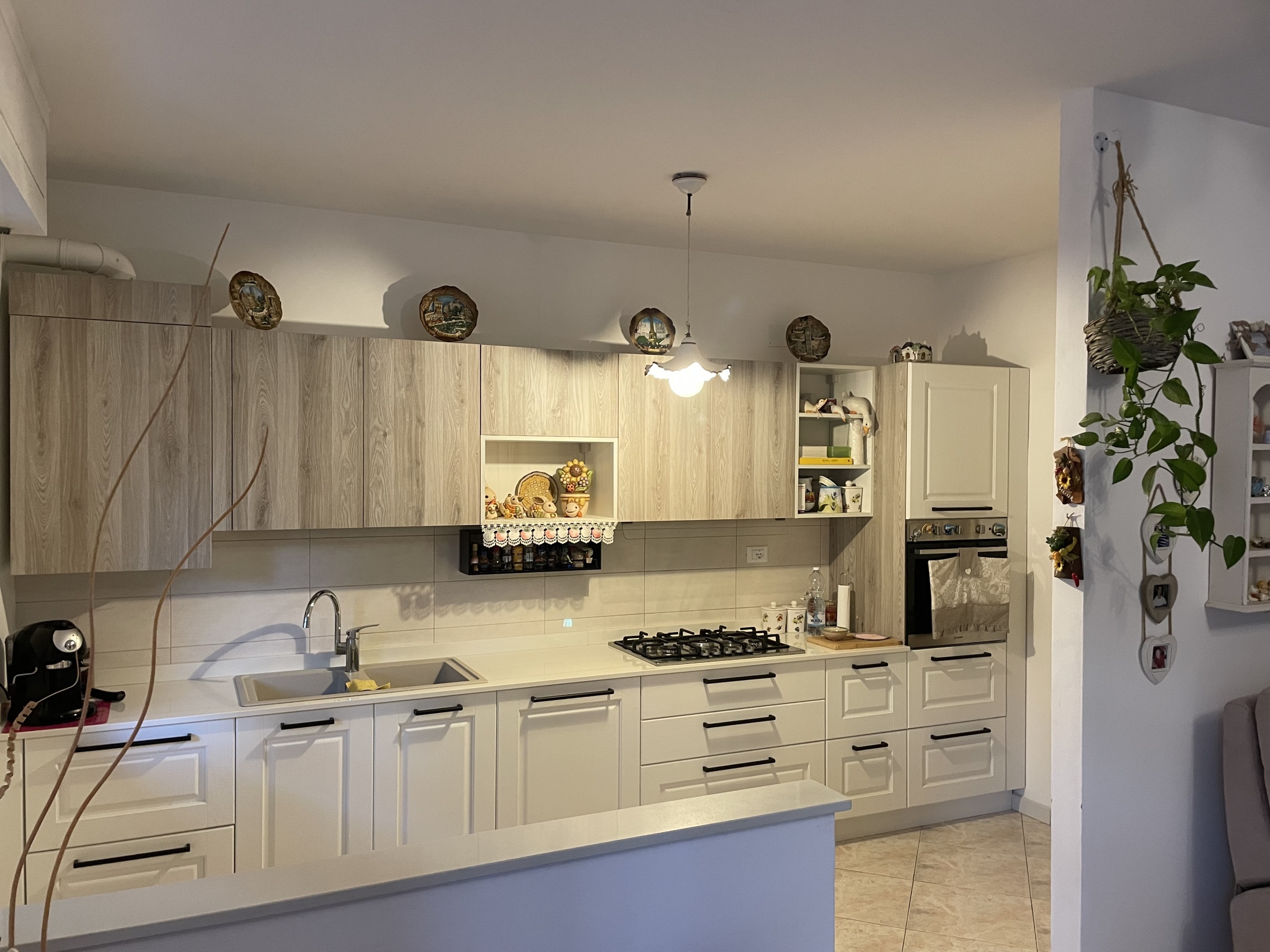 Trilocale in vendita in via pasubio 33, Cecina