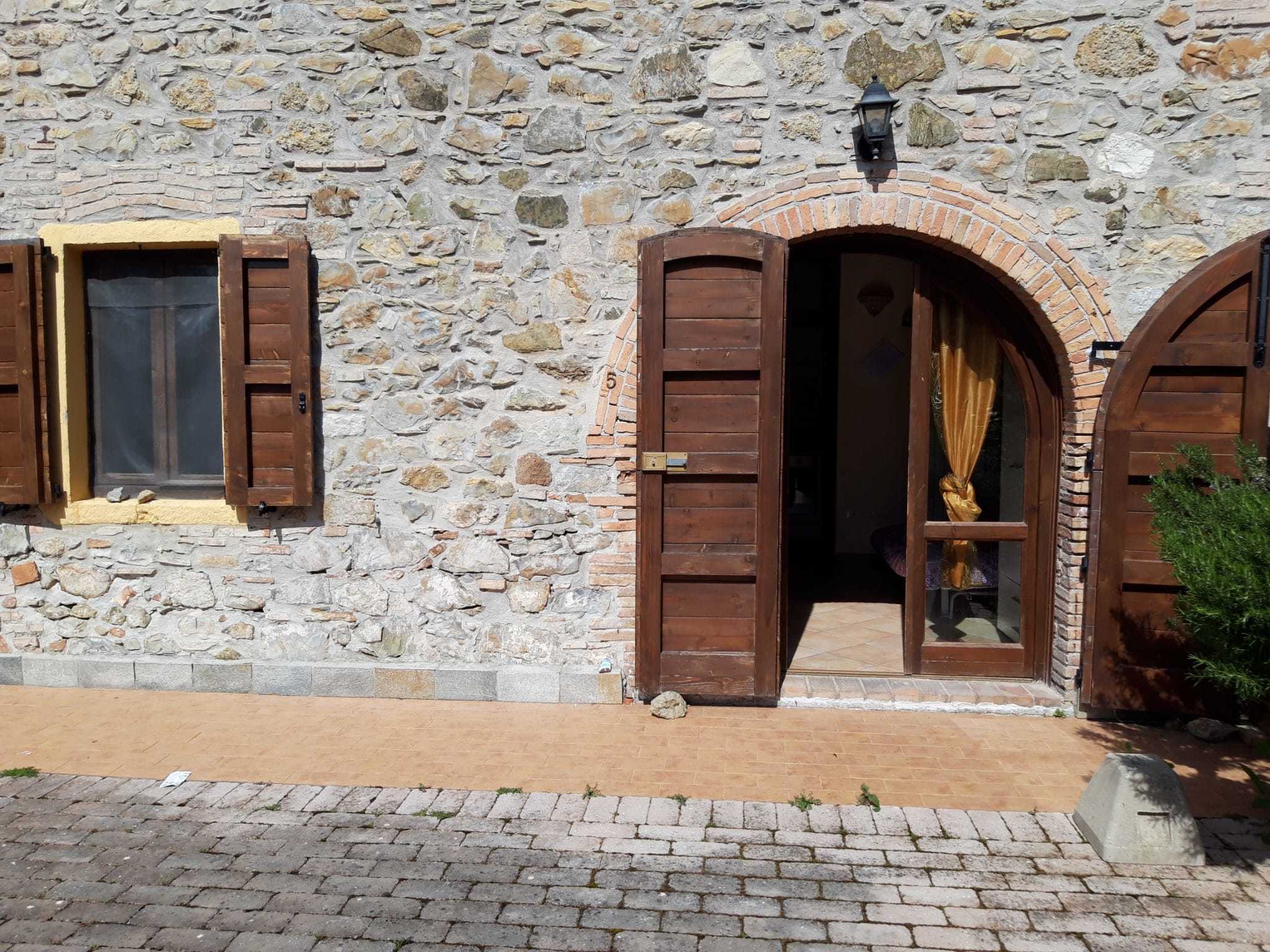 Monolocale in vendita in strada principale sud, Santa Luce