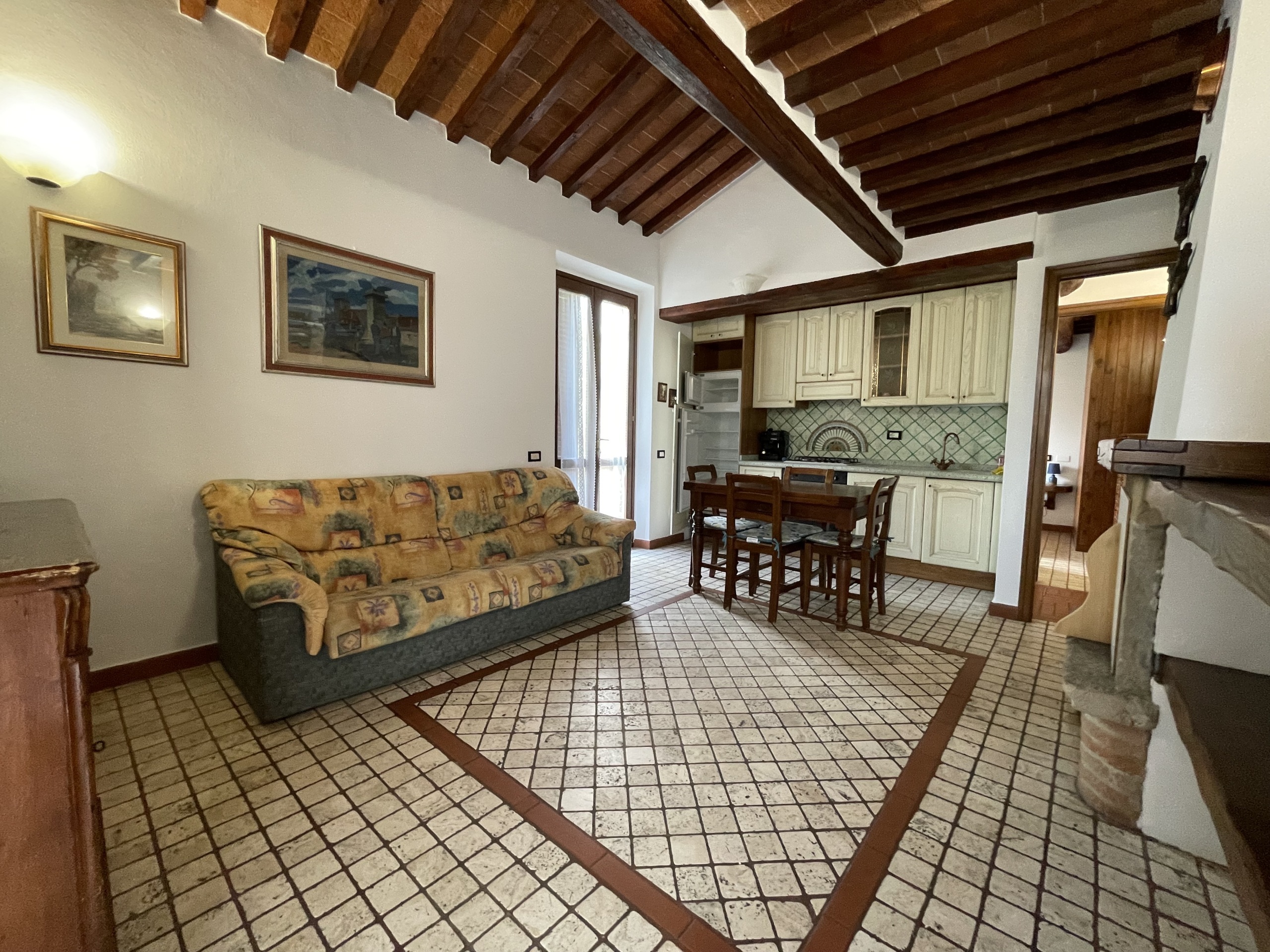 Trilocale in vendita in localit� san martino, Riparbella