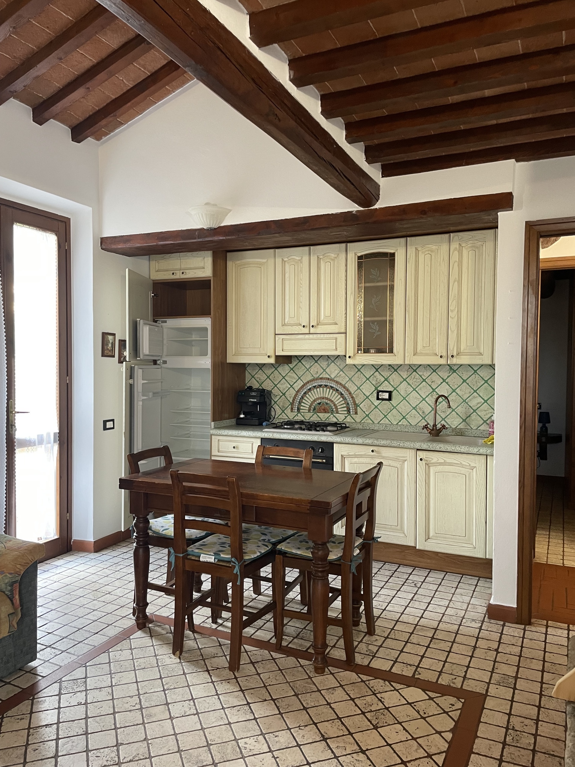 Trilocale in vendita in localit� san martino, Riparbella