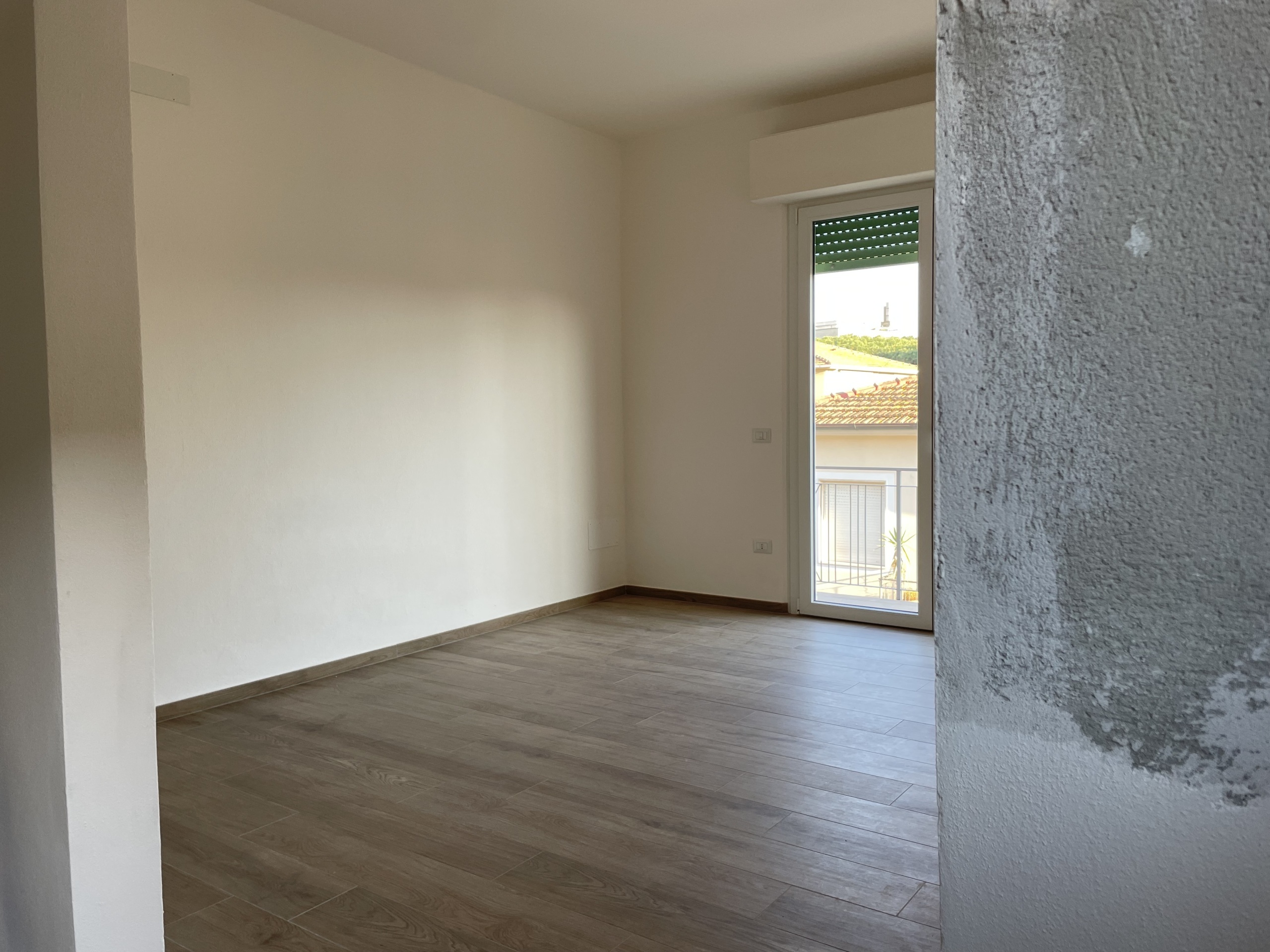 Trilocale ristrutturato in via renato fucini, Cecina