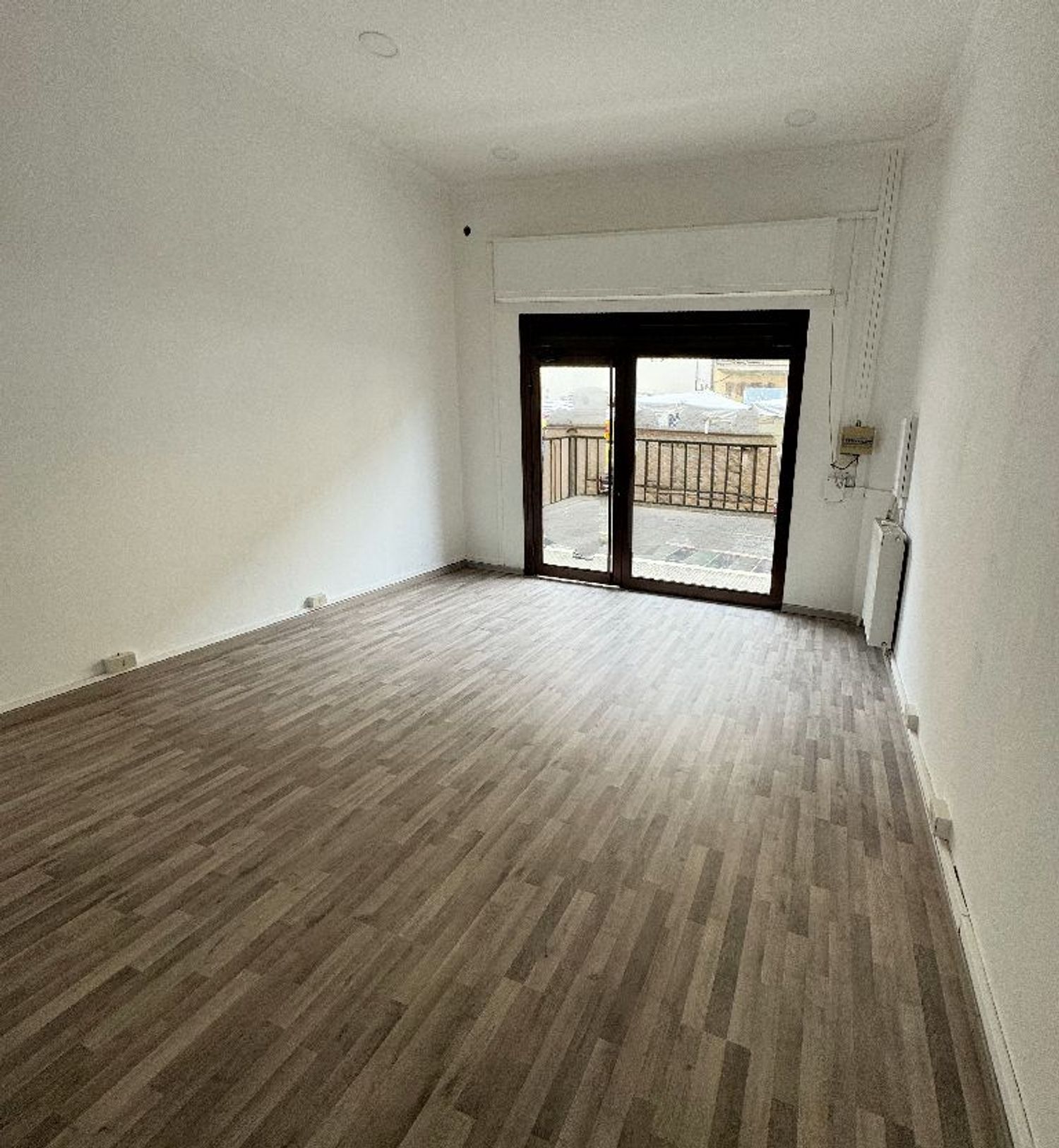 Locale commerciale in vendita a Rignano Flaminio