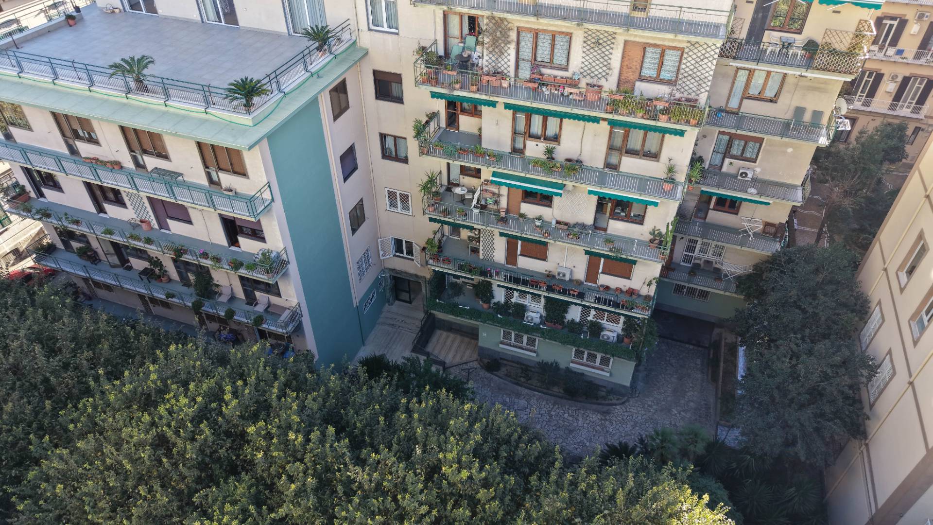 Appartamento in vendita a Napoli, Vomero