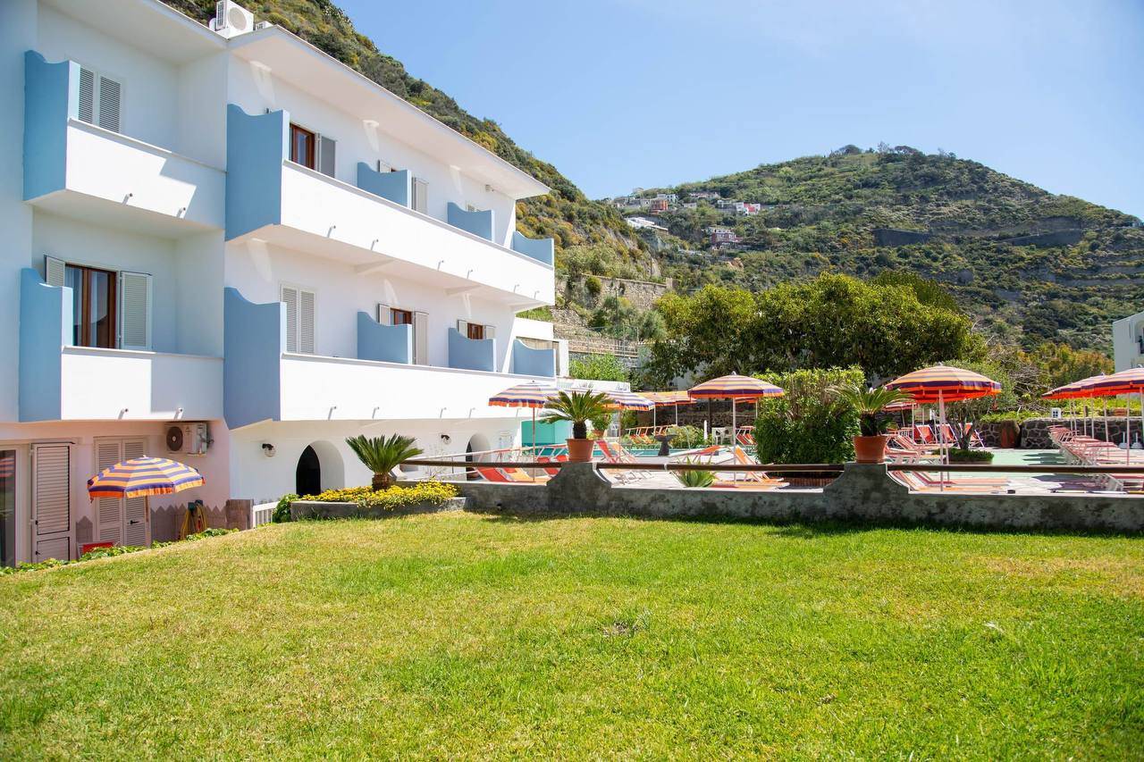 Attivit commerciale in vendita a Barano d'Ischia