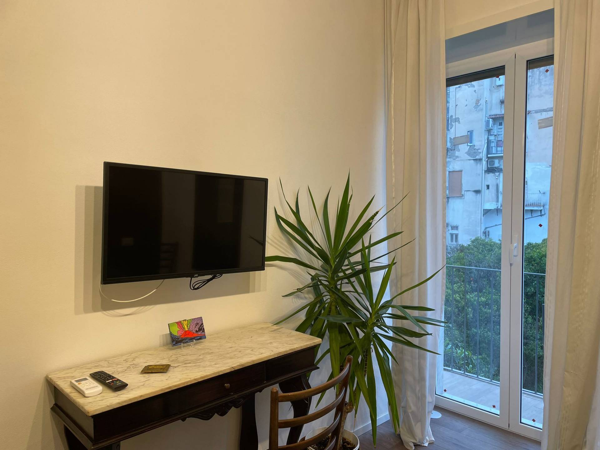 Monolocale in affitto a Napoli, Vicaria