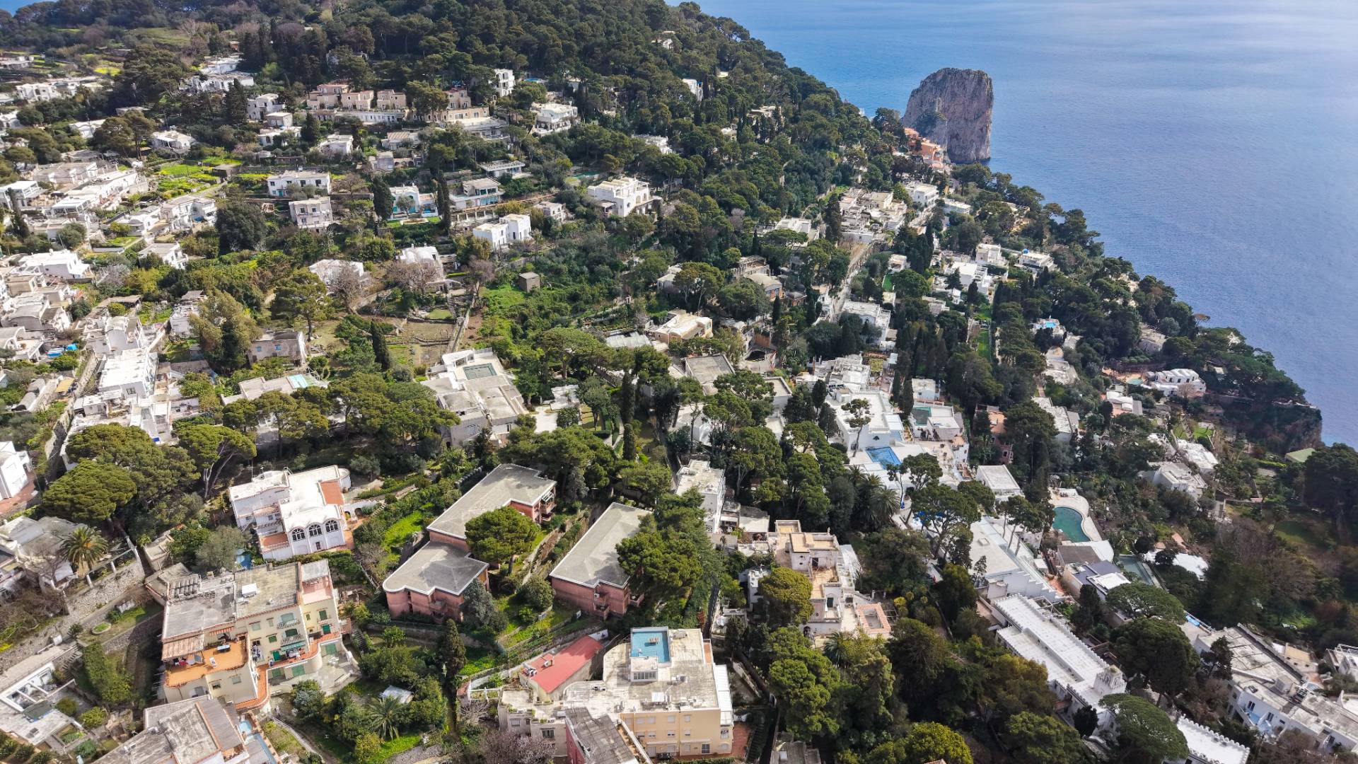 Appartamento in affitto a Capri