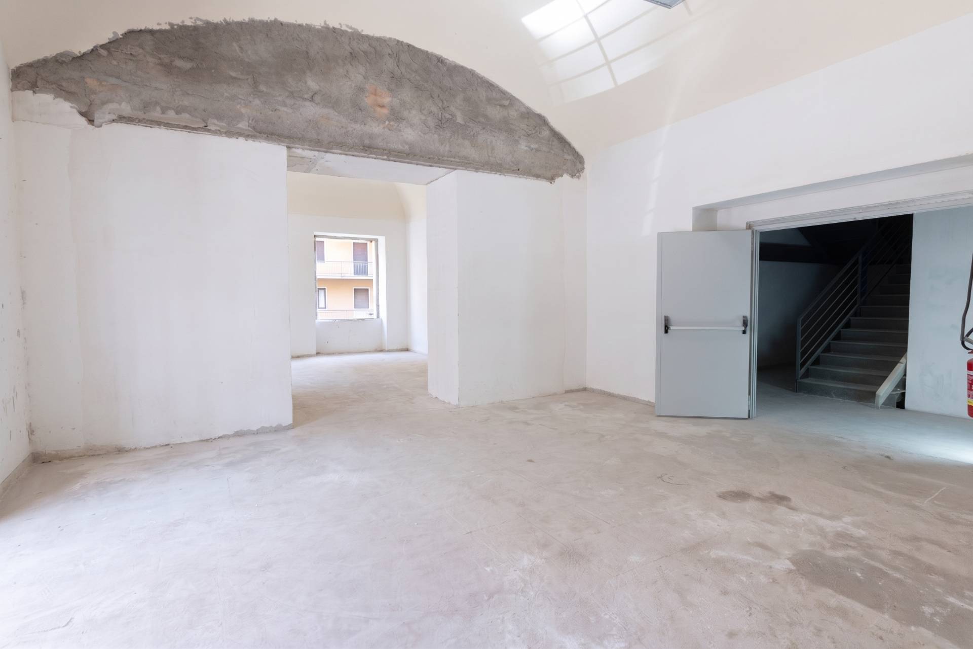 Palazzo intero stabile in vendita a Torre Annunziata