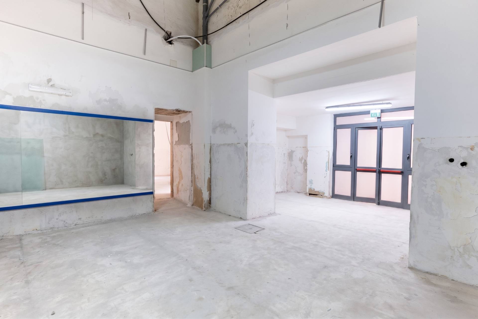 Palazzo intero stabile in vendita a Torre Annunziata