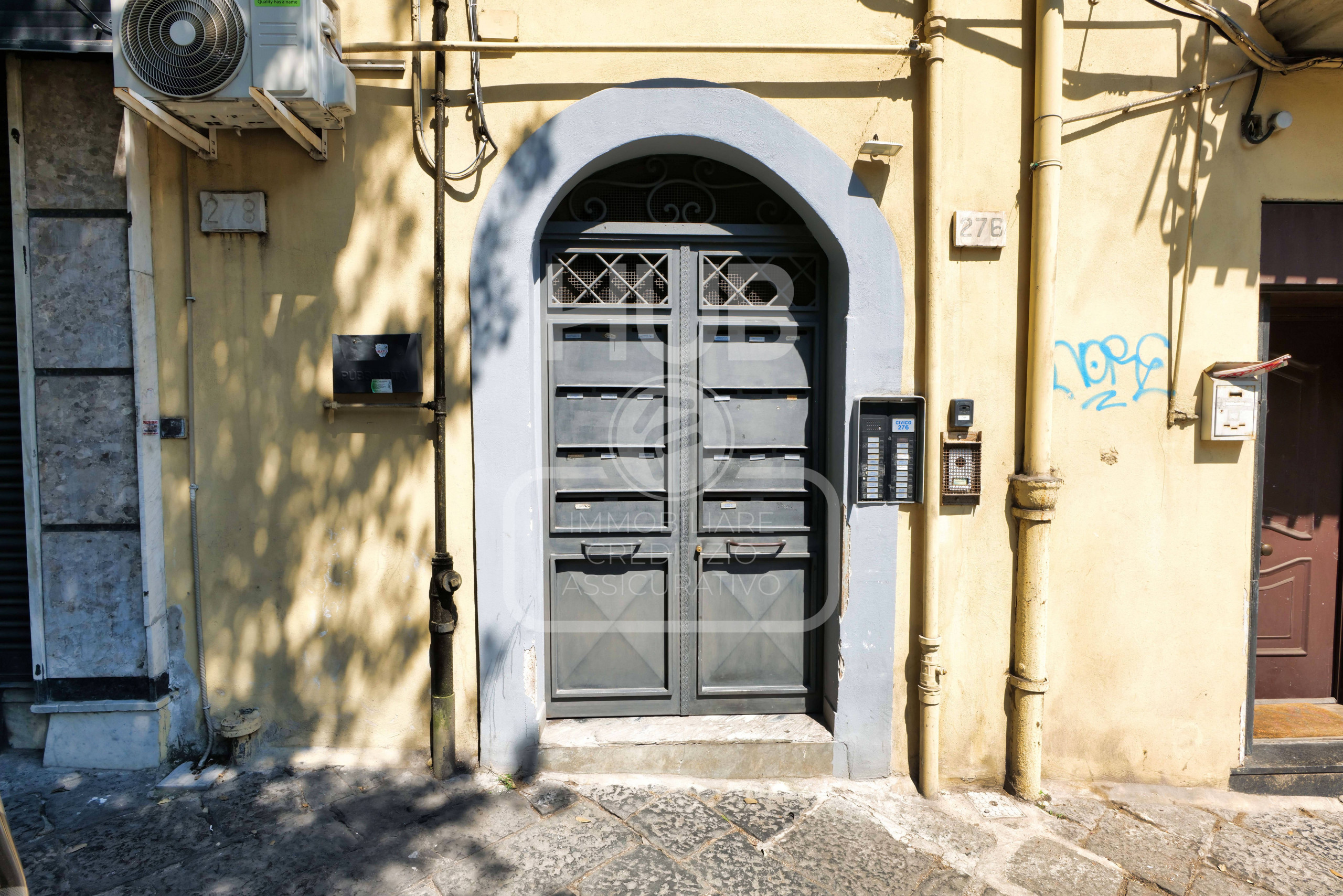 Appartamento in vendita a Napoli, Capodimonte