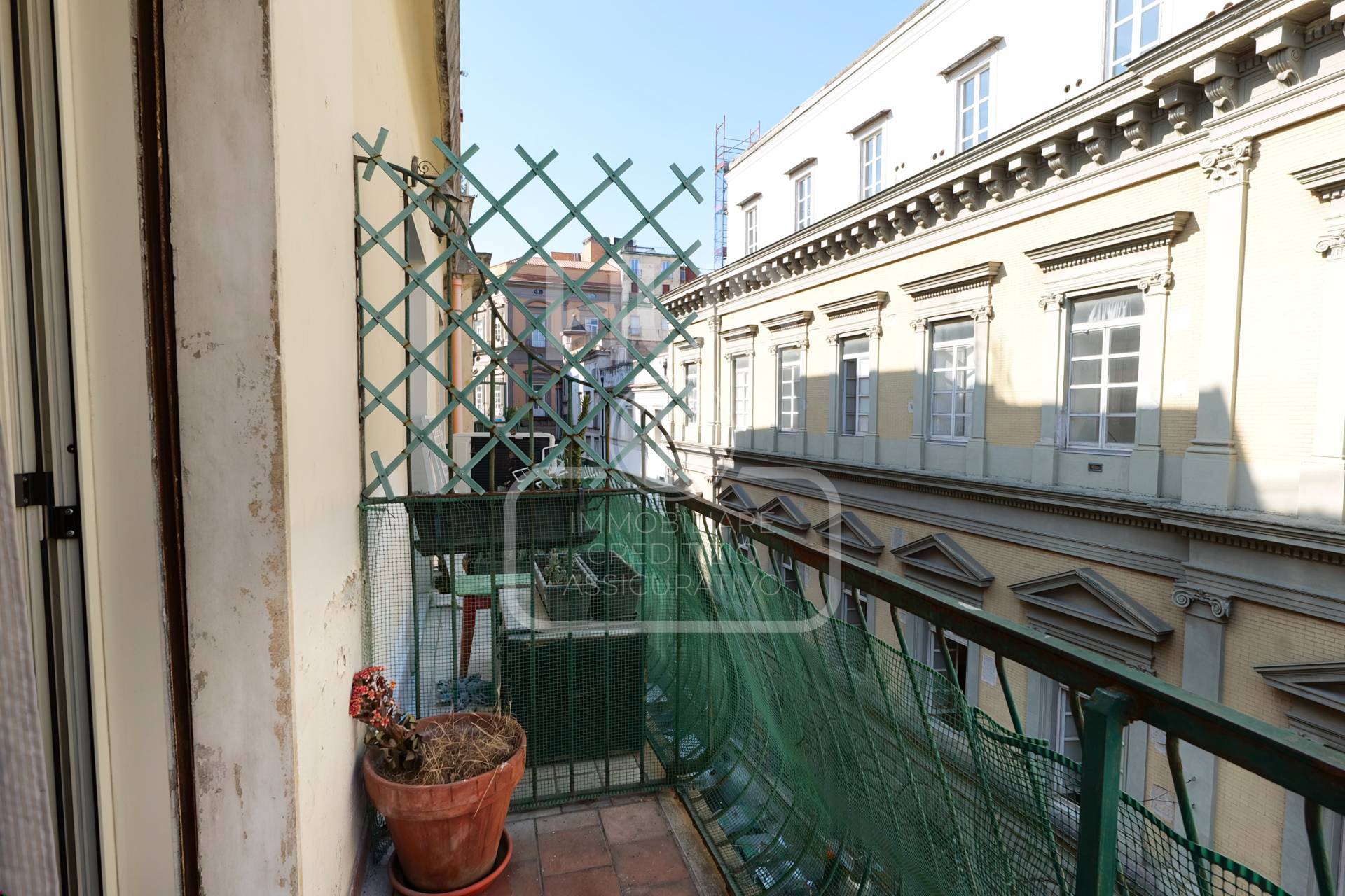 Appartamento in vendita a Napoli