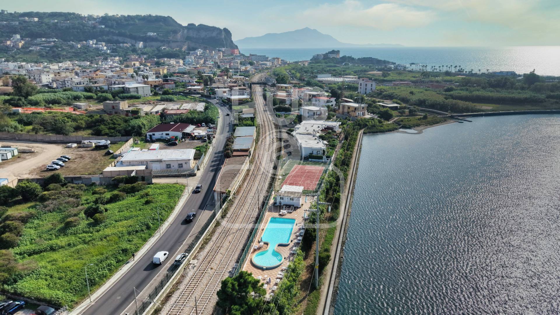 Villa in vendita a Bacoli, Fusaro
