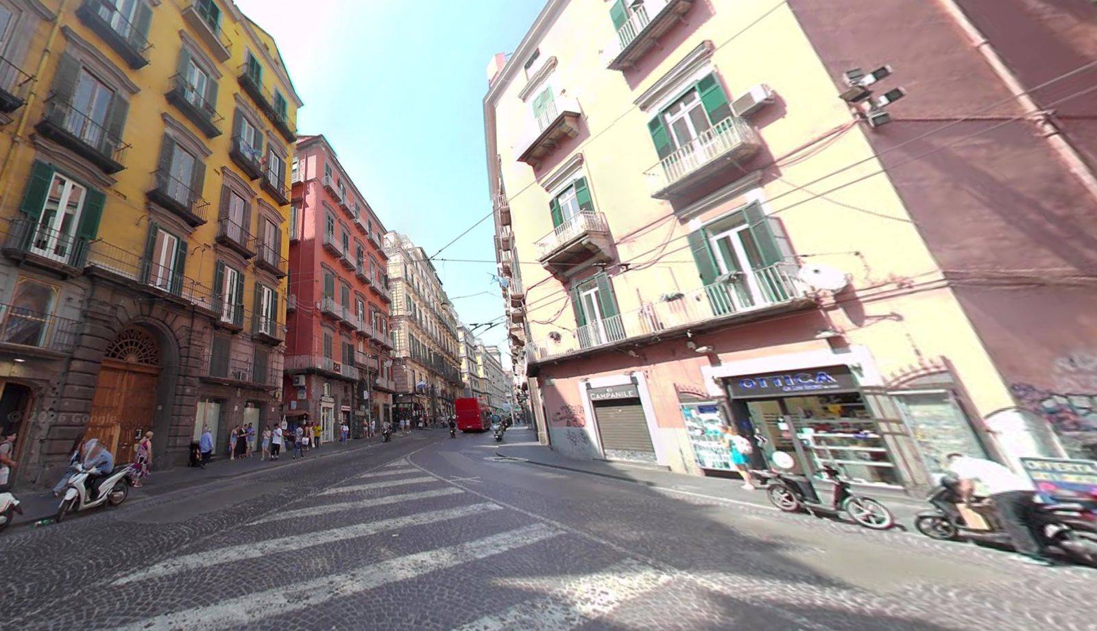 Attivit commerciale in affitto a Napoli