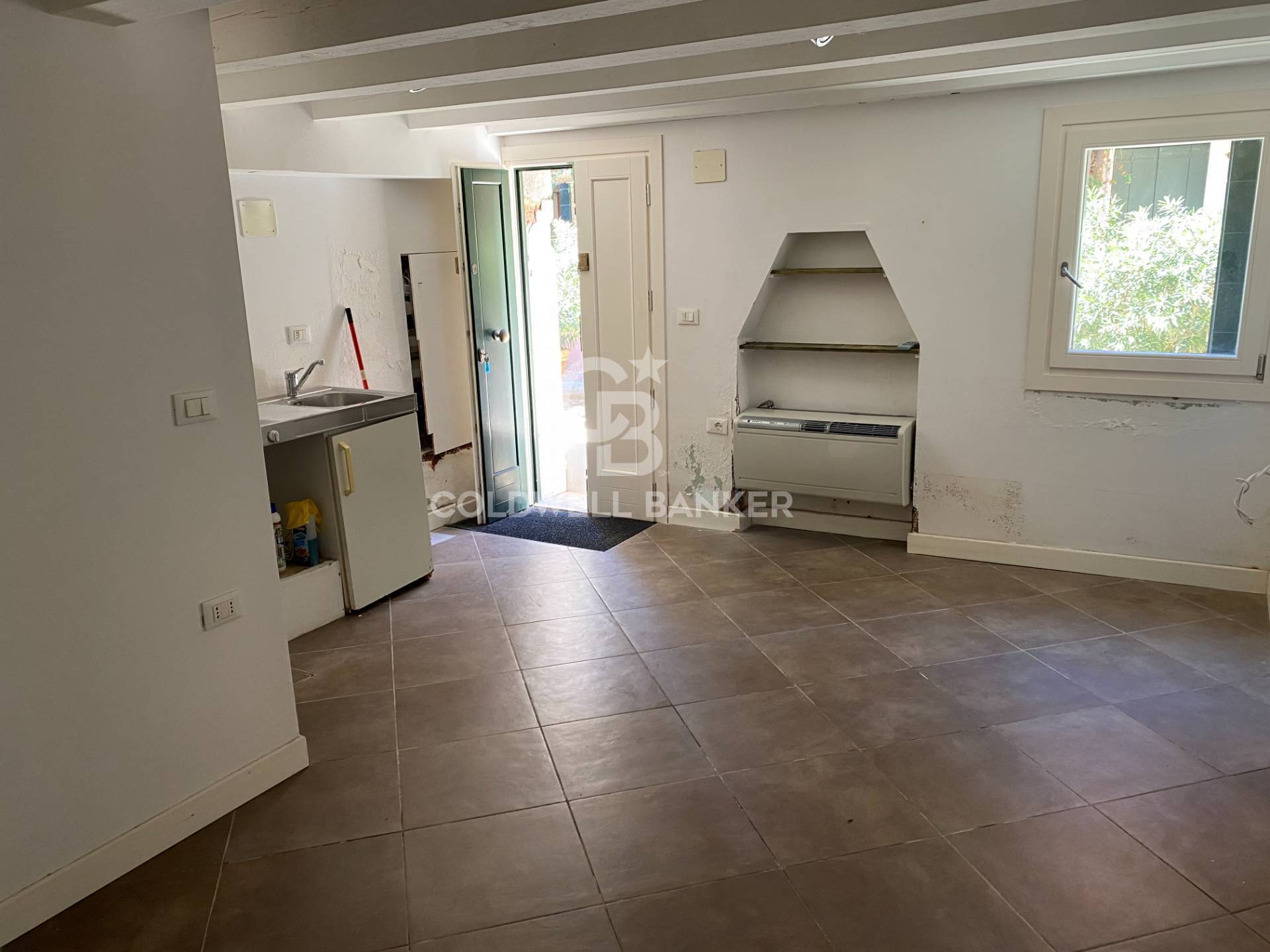 Magazzino in vendita a Venezia, Giudecca