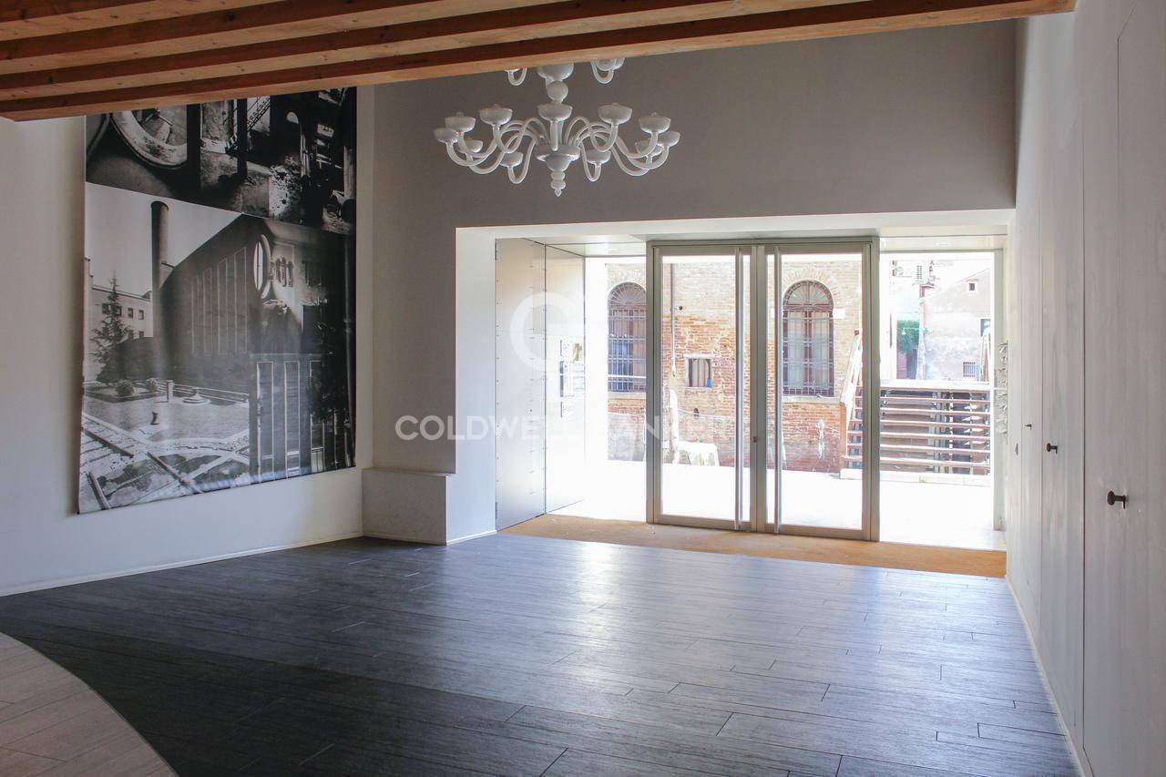Ufficio in vendita a Venezia, Cannaregio