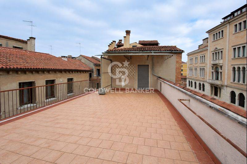 Appartamento in vendita a Venezia, Castello