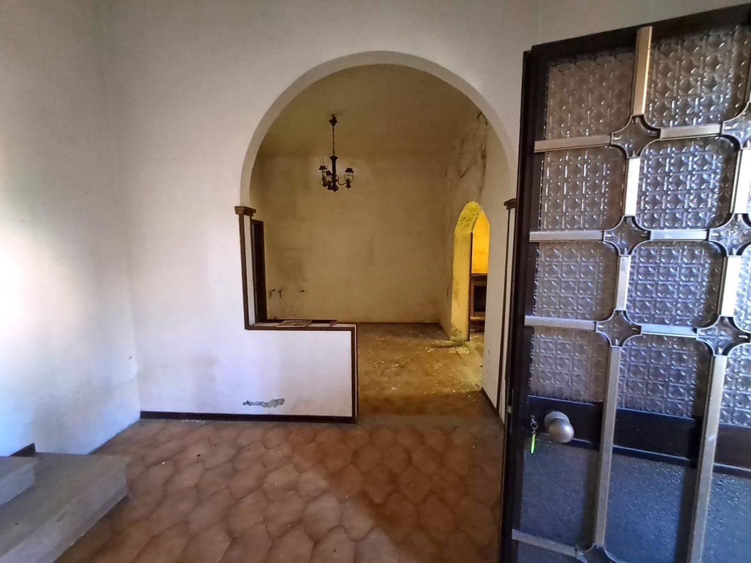 Casa indipendente con giardino, Massa centro
