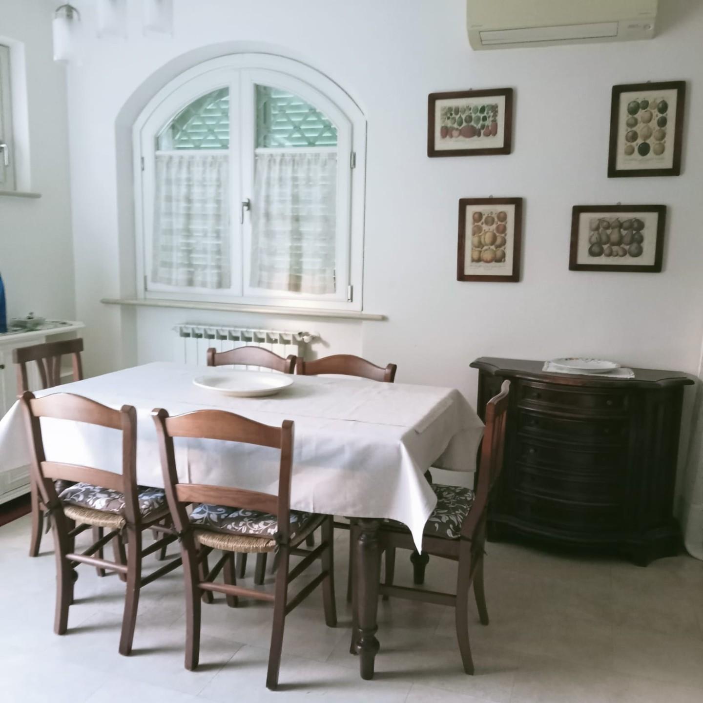 Villa Bifamiliare arredata in affitto, Montignoso cinquale