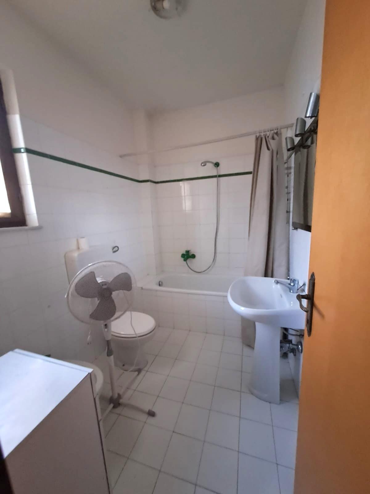 Casa indipendente arredata in affitto, Montignoso cinquale