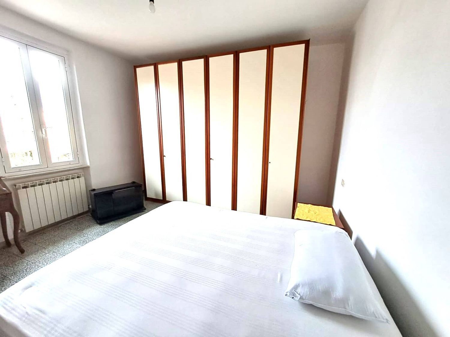 Trilocale arredato in affitto a Carrara