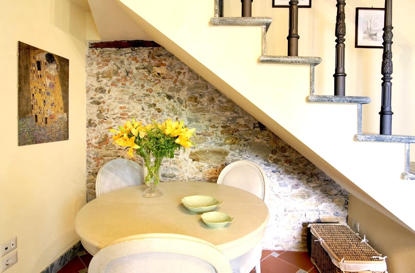 Casa indipendente arredata in affitto a Forte dei Marmi