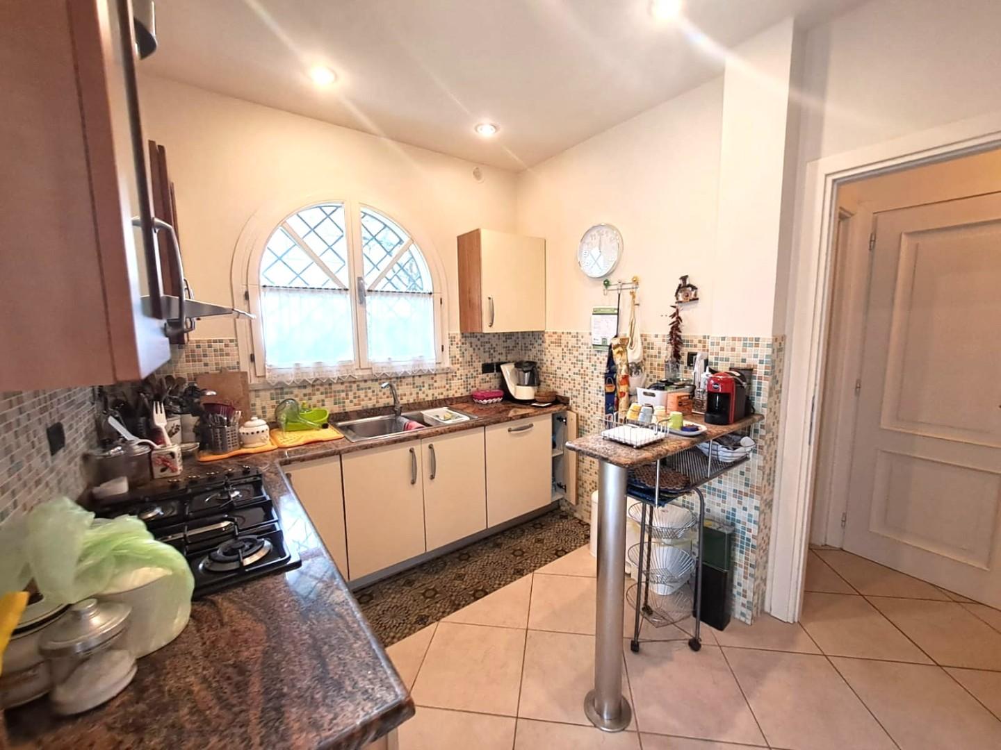 Villa arredata in affitto, Montignoso cinquale