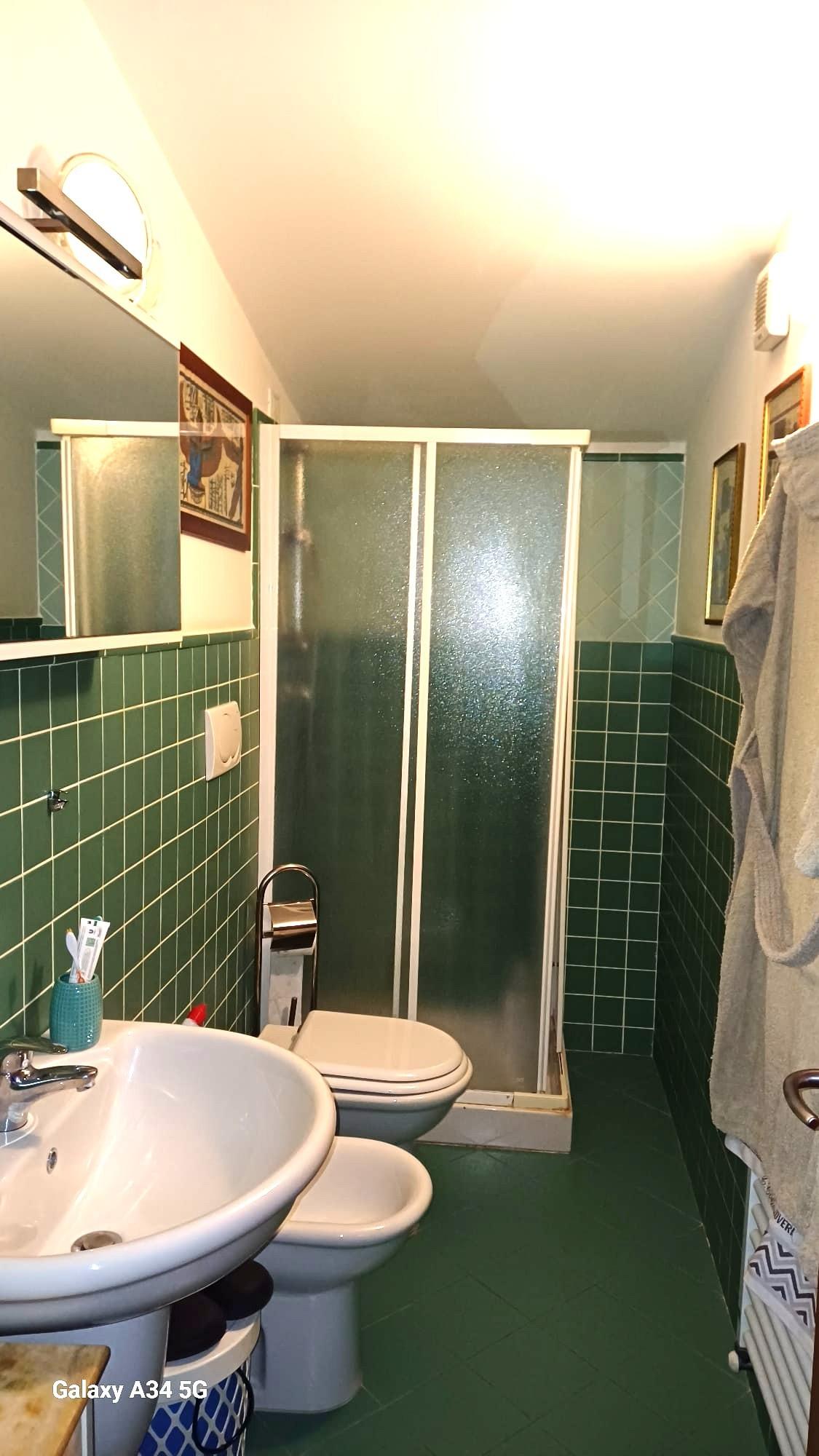 Casa indipendente arredata in affitto, Carrara marina di