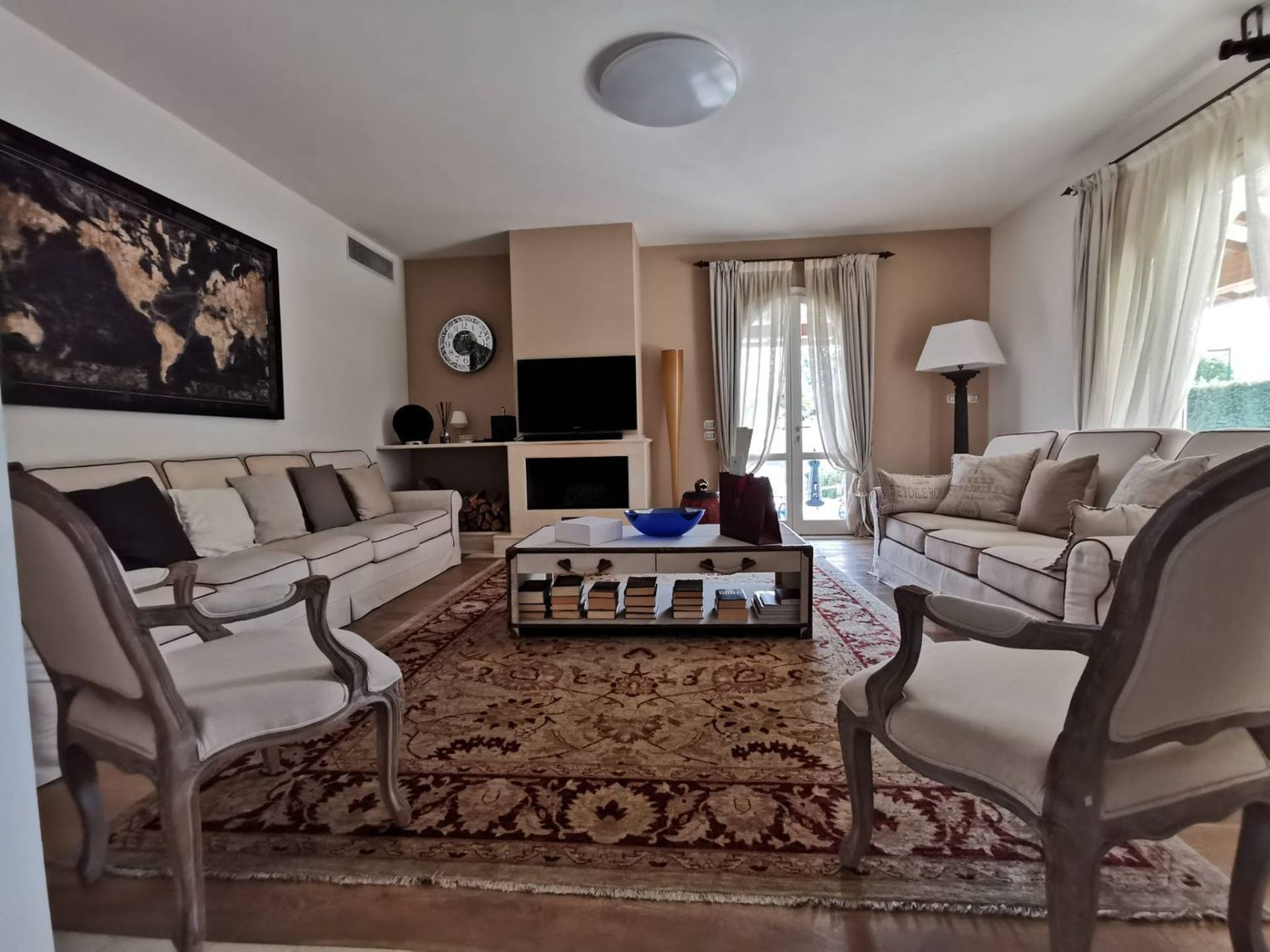 Villa arredata in affitto, Forte dei Marmi vittoria apuana